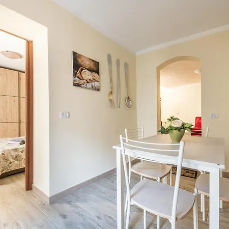 Apartment Casa Di Stefania Fluminimaggiore